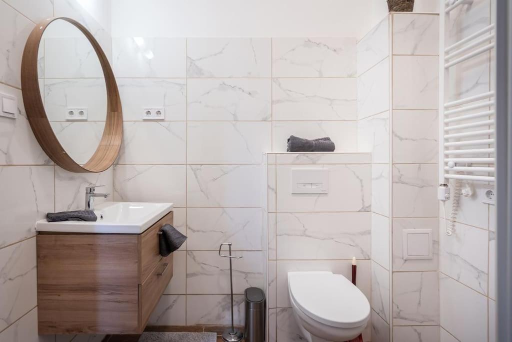 Stylish Apartment In The City Center Budapest Exterior foto